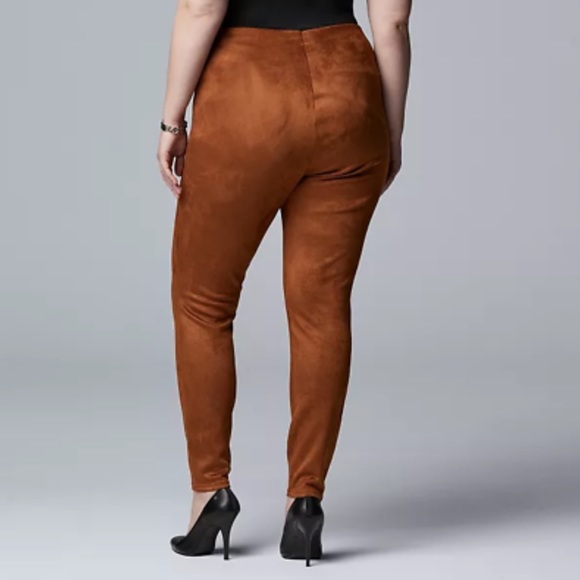 Simply Vera Wang microsuede skimmer Plus leggings - Picture 2 of 11